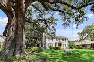 3027 E Lakeshore Dr, Baton Rouge, LA 70808