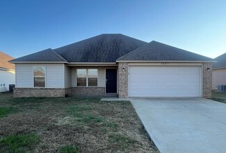 3887 Saddlecrest Dr, Jonesboro, AR 72404