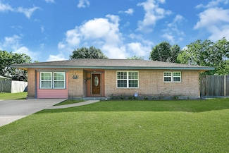 501 Marleen St, Houston, TX 77034