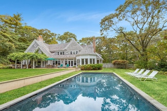 239 Cove Hollow Rd, East Hampton, NY 11937