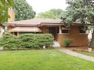 4415 Home Ave, Berwyn, IL 60402