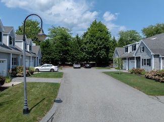 52 County Rd Unit 33, Mattapoisett, MA 02739