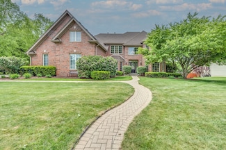 3908 Royal Portrush Dr, Naperville, IL 60564
