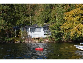 66 Rolfe Rd, Webster, NH 03303