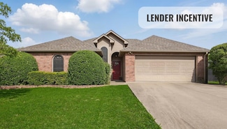 921 Calder St, Howe, TX 75459
