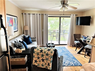 40 Folly Field Rd Unit 232, Hilton Head Island, SC 29928