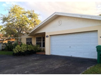 9034 SW 163rd Terrace, Palmetto Bay, FL 33157