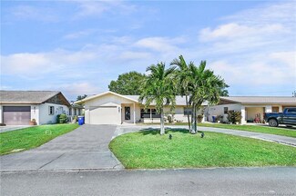 2351 SE Jackson St, Stuart, FL 34997