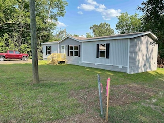 330 African St, Chattahoochee, FL 32324