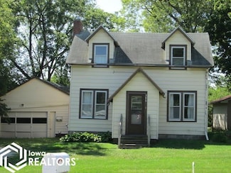 306 W Smith St, Russell, IA 50238