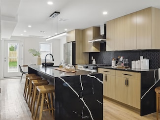 63 Jefferson Ave Unit 1, Jersey City, NJ 07306