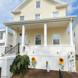 280 E Hazelwood Ave, Rahway, NJ 07065