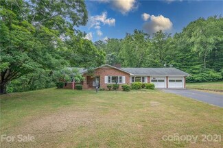15 Meadowlark Dr, Tryon, NC 28782