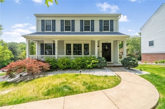 536 Cherryhill Dr, Bridgeville, PA 15017