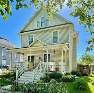 525 Broad St, Grinnell, IA 50112