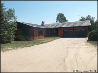 201 E Cole Rd, Wheatland, WY 82201