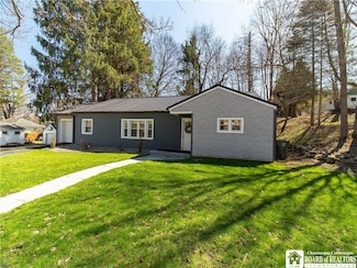 42 Campbell Ave, Jamestown, NY 14701