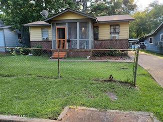 4007 Parkway Ave, Jackson, MS 39213
