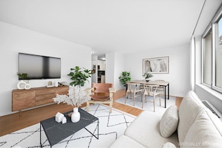 353 E 72nd St Unit 20B, New York, NY 10021