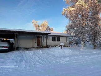 530 Bentley Dr, Fairbanks, AK 99701