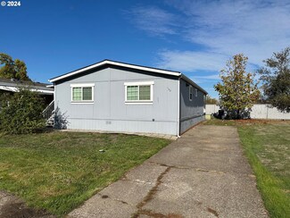 1415 S Bertelsen Rd Unit 122, Eugene, OR 97402