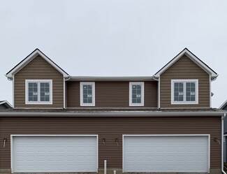 3420 Boulder Ridge Dr, Champaign, IL 61822