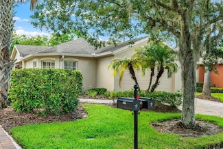 448 Grand Canal Dr, Kissimmee, FL 34759