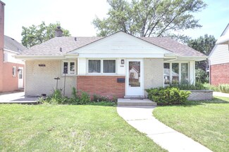 1908 S Crescent Ave, Park Ridge, IL 60068