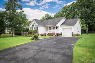 613 Hidden Oaks Place, Prince George, VA 23875