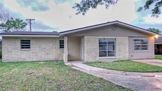 912 Mcdermott Dr, Morgan City, LA 70380