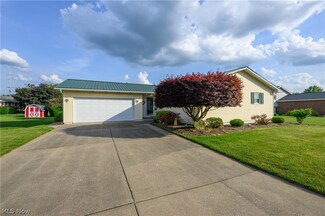 175 Karns Dr, Dover, OH 44622