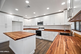 6160 E Inglewood St, Mesa, AZ 85205