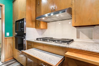 508 E Cardwell St, Brownfield, TX 79316