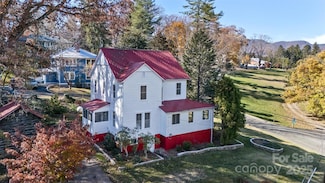 195 Terrace Dr, Canton, NC 28716