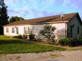 6499 E 350 S, Pierceton, IN 46562