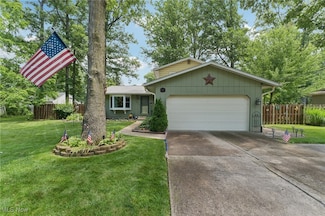 873 Idlewood Ave, Sheffield Lake, OH 44054