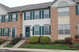 856 Cobblestone Ln, Lancaster, PA 17601