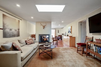 1402 A Bishops Lodge Rd, Santa Fe, NM 87506