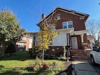 1244 Rose Ave, Rockford, IL 61102