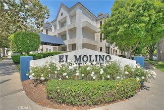 300 N El Molino Ave Unit 118, Pasadena, CA 91101
