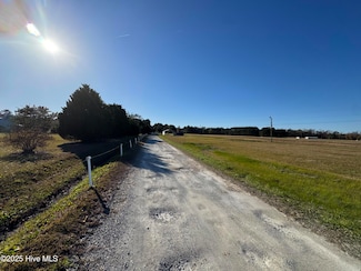 1571 Belgrade-Swansboro, Maysville, NC 28555