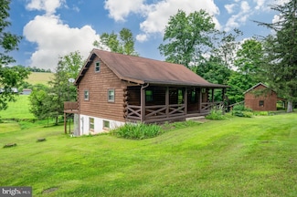 24 Forge Rd, Womelsdorf, PA 19567