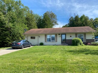 510 W Spring St, Saint Ignace, MI 49781