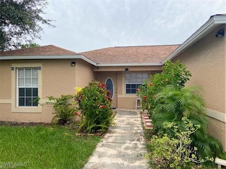 540 Thomas Sherwin Ave S, Lehigh Acres, FL 33974