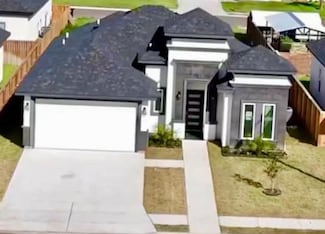 1004 Edgewood Dr, Alton, TX 78573