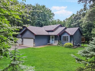 29134 Hillcrest Dr, Stacy, MN 55079