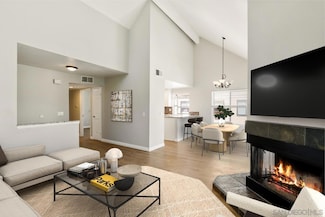 9250 Towne Centre Dr Unit 2, San Diego, CA 92121