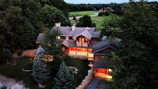 1040 Country Creek Ln, Chesterton, IN 46304