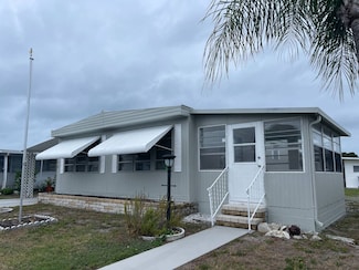 603 63rd Ave W Unit Q10, Bradenton, FL 34207