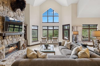 35 Stag Gulch Ct, Edwards, CO 81632